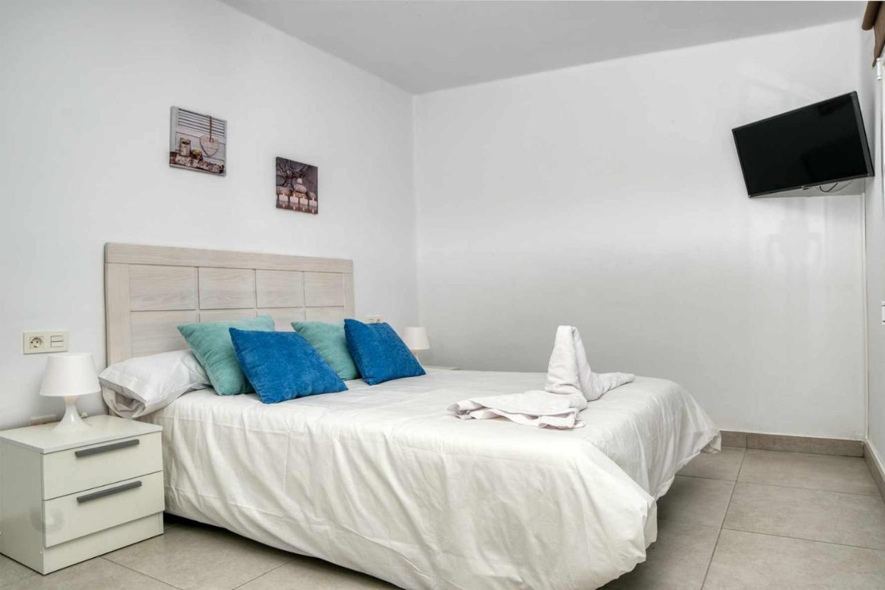 Luminosa Vivienda Vacacional Con Vista A La Piscina كوستا تاغيسي المظهر الخارجي الصورة