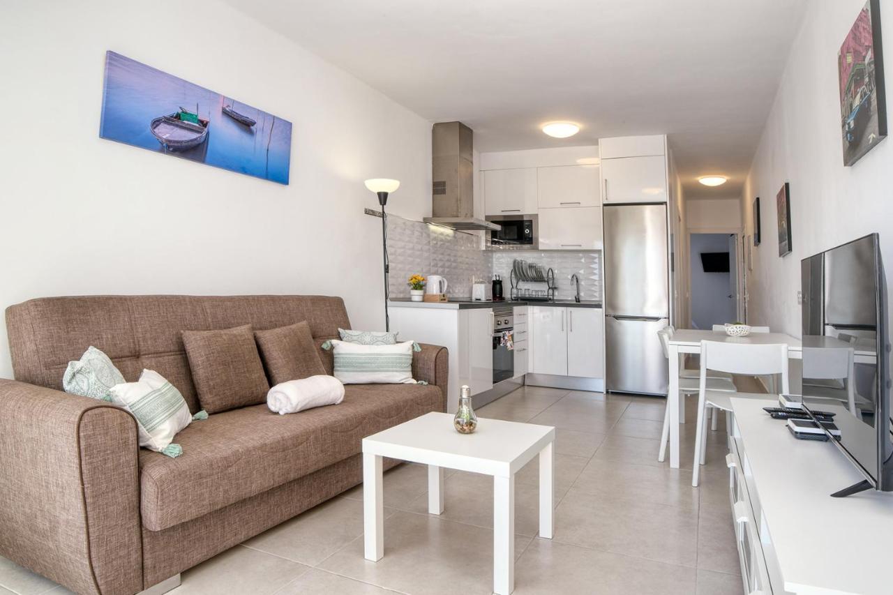 Luminosa Vivienda Vacacional Con Vista A La Piscina كوستا تاغيسي المظهر الخارجي الصورة
